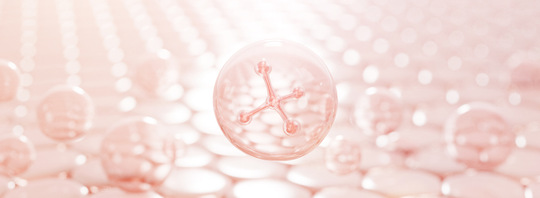 Acide salicylique et peaux impures : pourquoi cet ingrédient est votre allié ?